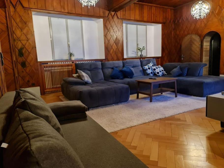 Appartements In Schoner Burganlage Jena Exterior foto