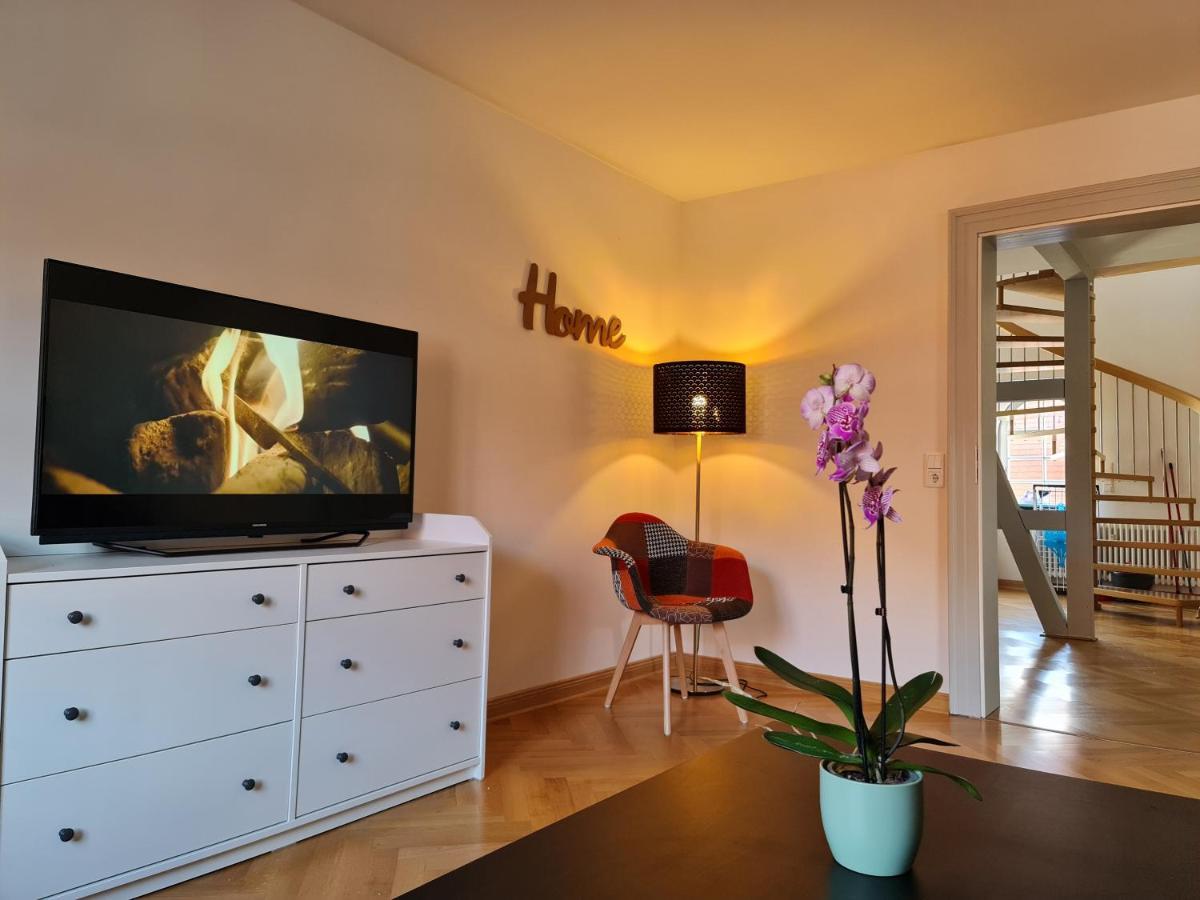 Appartements In Schoner Burganlage Jena Exterior foto