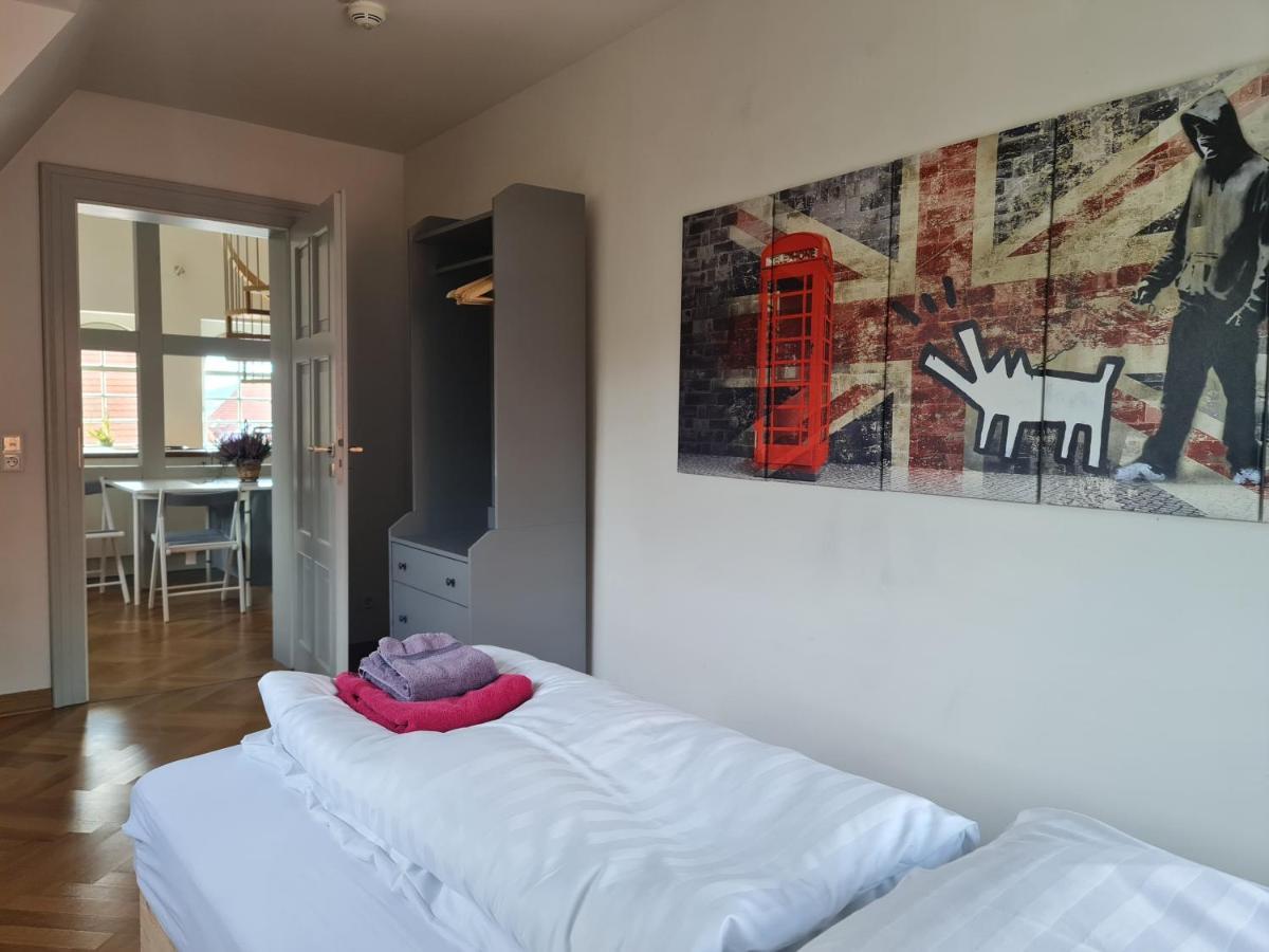 Appartements In Schoner Burganlage Jena Exterior foto