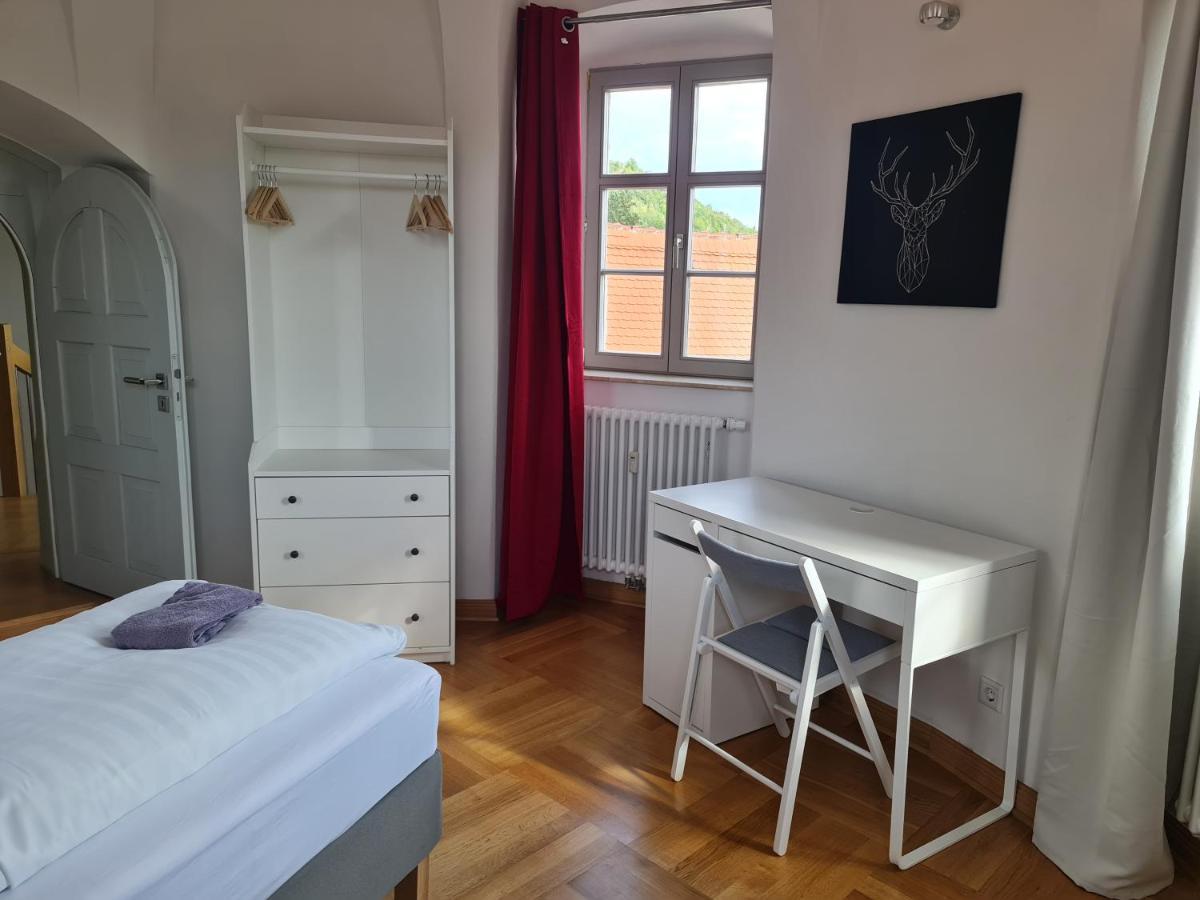 Appartements In Schoner Burganlage Jena Exterior foto